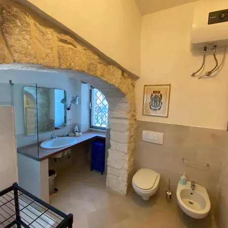 Apartment Lussuoso 120 Mq. Panoramico, Fronte Mare Con Due Grandi Terrazze Panoramiche, E Due Bagni Nel Centro Storico Di Vieste, Sulla Scogliera. Vieste